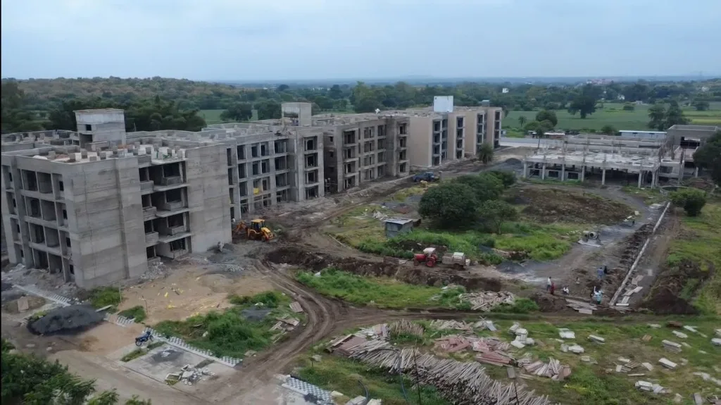 CHL Urja construction - Central Park