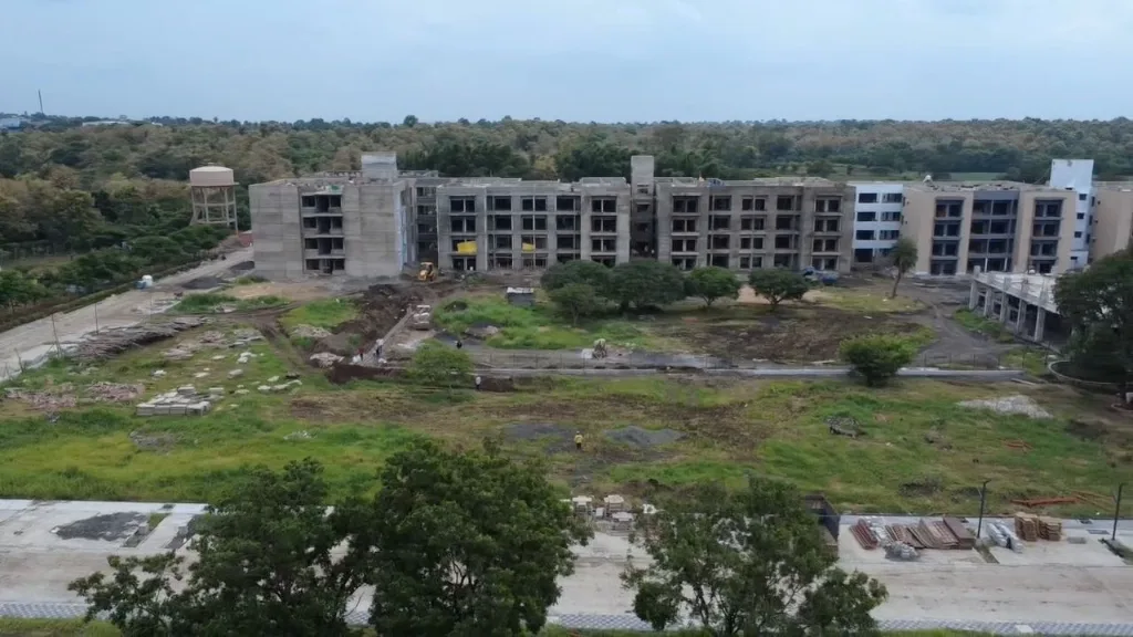 CHL Urja construction - Tower B